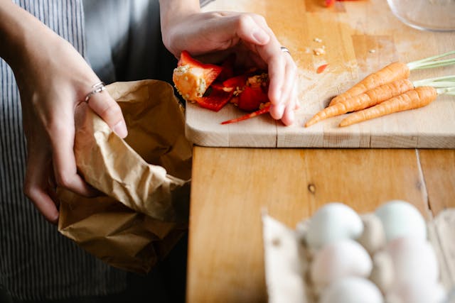 5 Tips to Cut Summer Food Waste