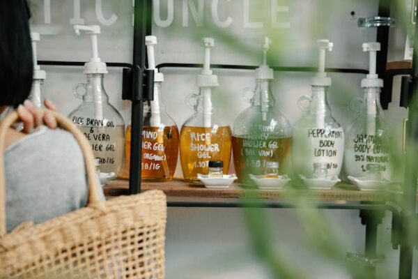 6 Must-Know Green Flags For Eco-Friendly Skin Care Shopping