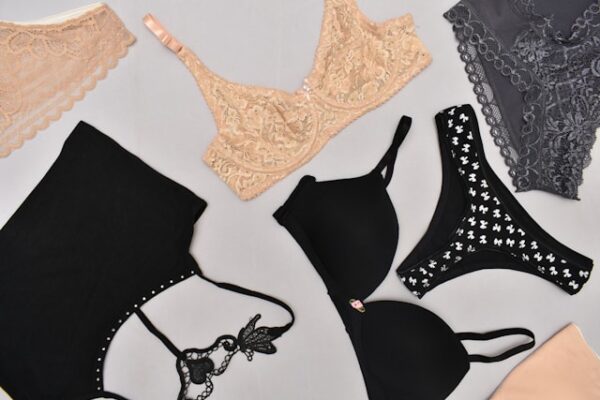 Elevating Your Style: Essential Lingerie Tips For Confident Women