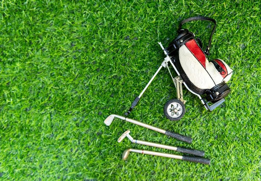 Importance of Proper Gear in Preventing Golf Injuries