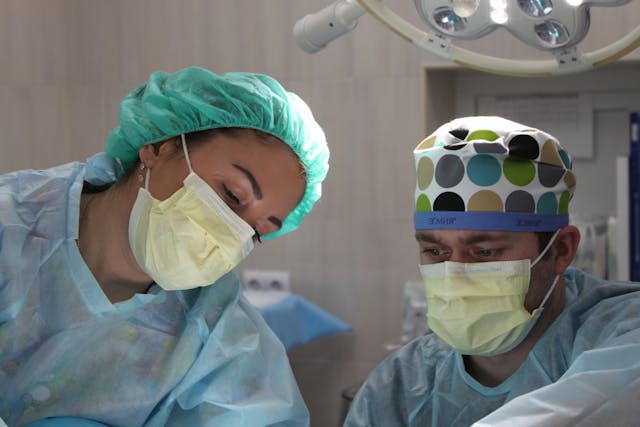 The Impact of Diet on Cosmetic Surgery Outcomes