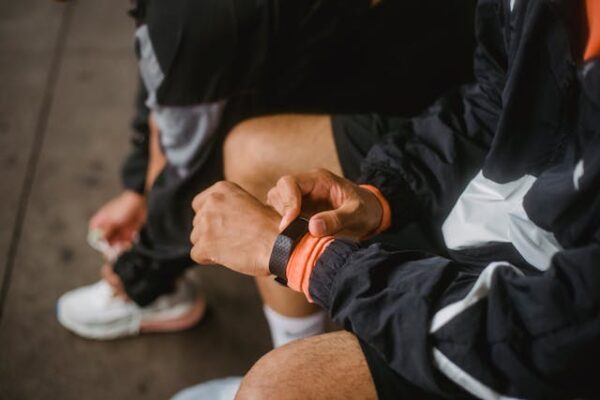 Wearables: Transforming Fitness Goals in 2025