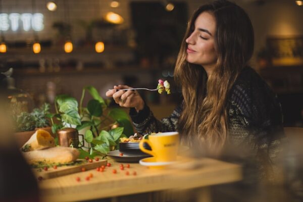 Mindful Eating: The Impact of Diet on Mental Health