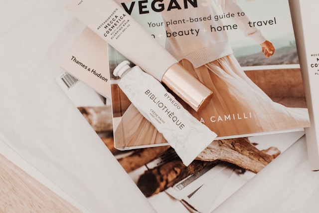 The Impact Of Make-Up And Cosmetics On The Environment: How To Promote Sustainability